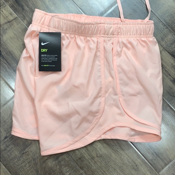 NIKE Women’s running shorts with Dri-Fit Technolog - Picture 7 of 10